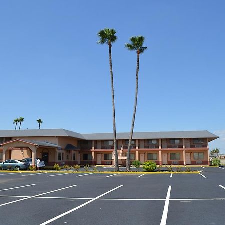 Deluxe Inn And Suites Weslaco Zewnętrze zdjęcie