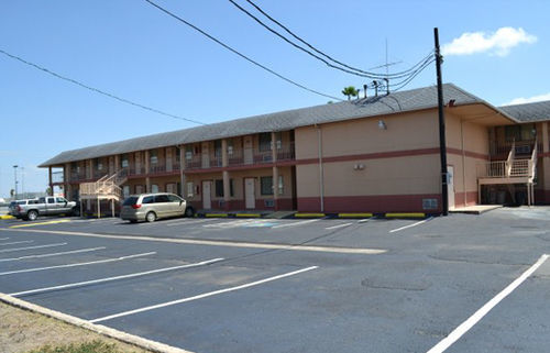 Deluxe Inn And Suites Weslaco Zewnętrze zdjęcie
